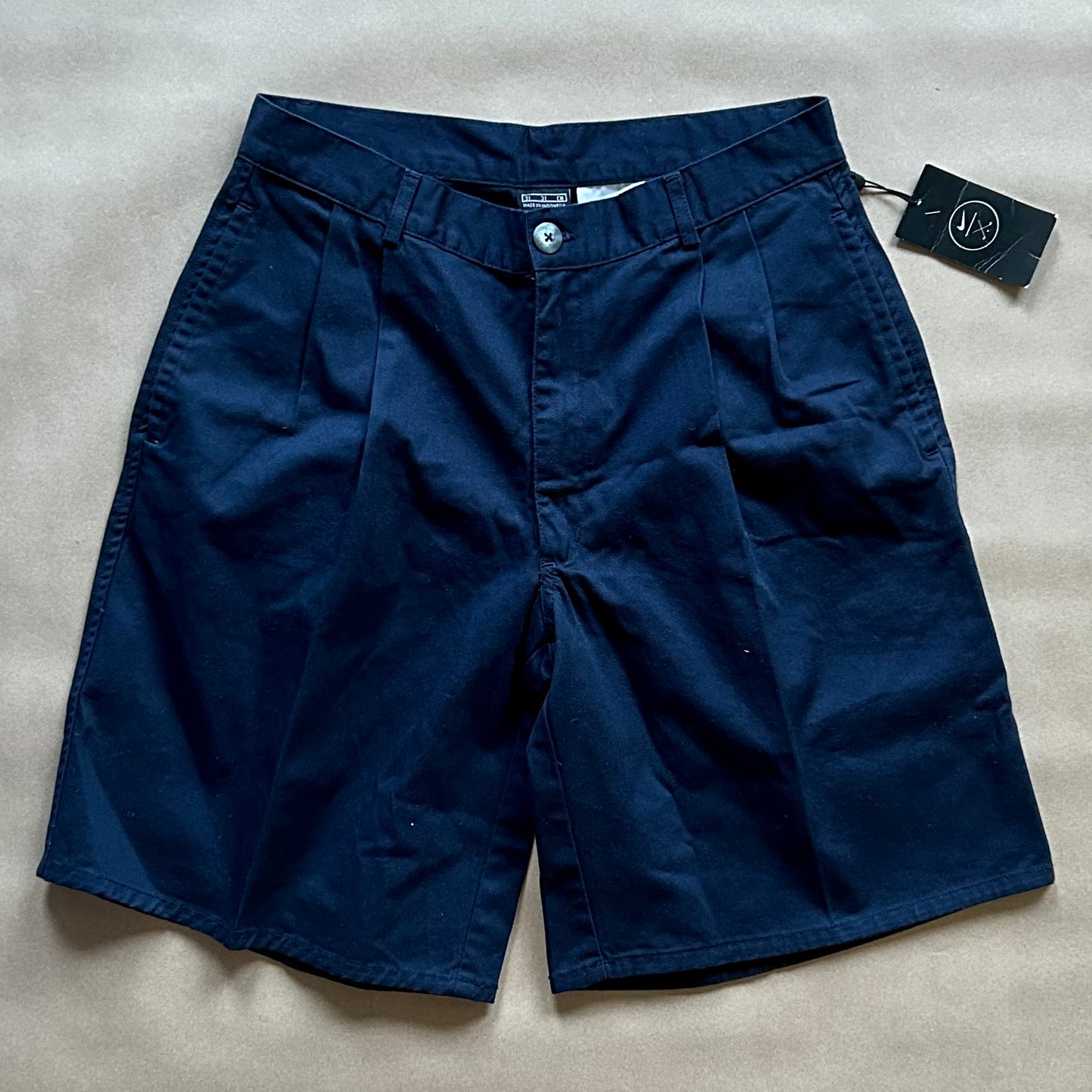 Nike Golf Vintage Pleated Shorts (31")