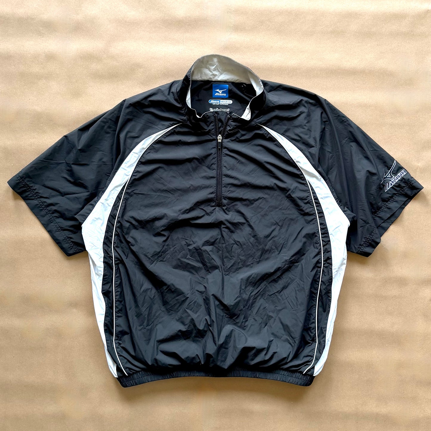 Mizuno Short Sleeve Windbreaker (L)