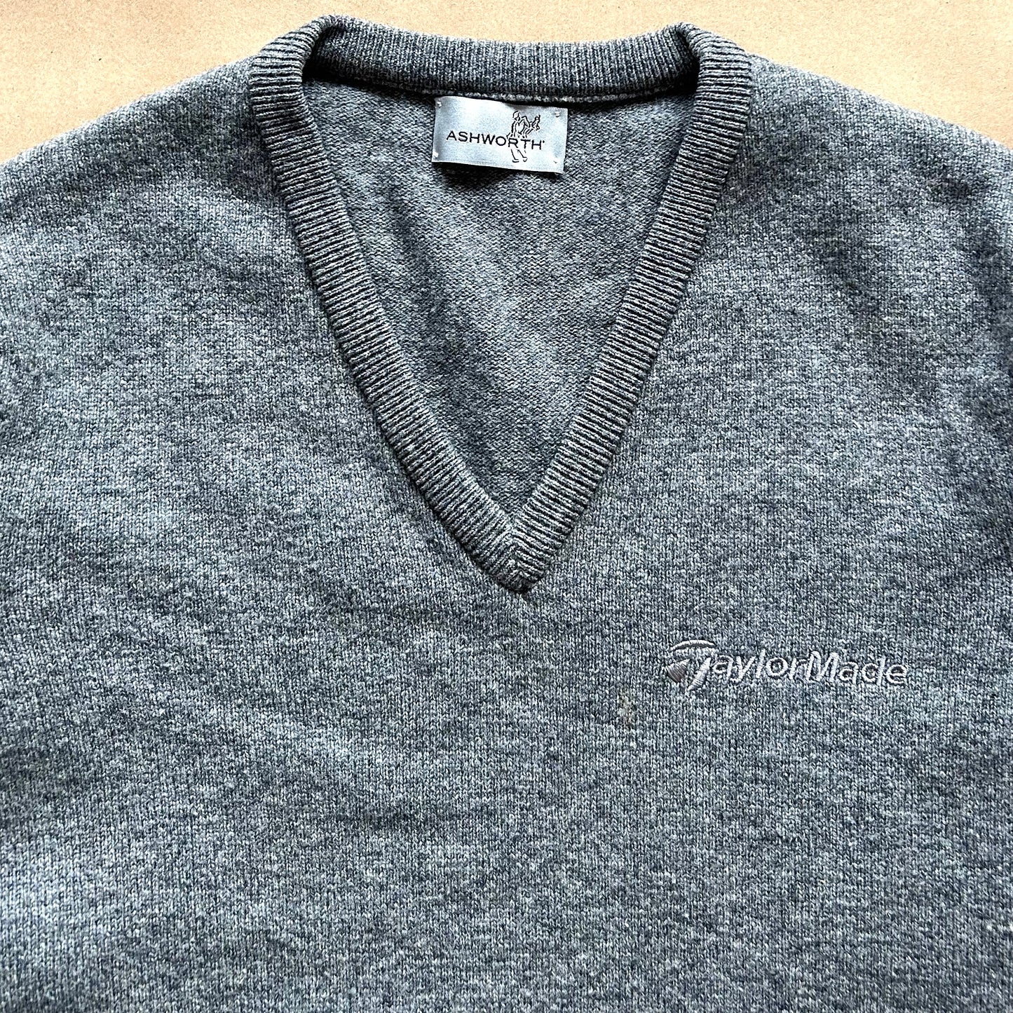 TaylorMade Wool V-Neck by Ashworth (M)